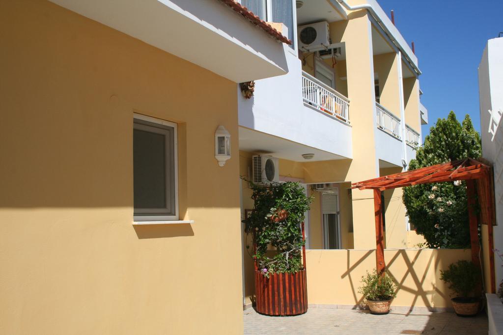 Pantheon Deluxe Apartments Archangelos  Esterno foto